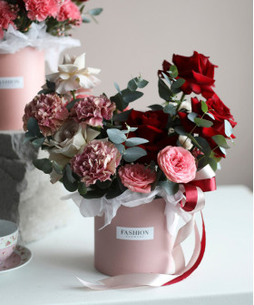 "Оттенки любви" авторская композиция с сезонным составом №8346